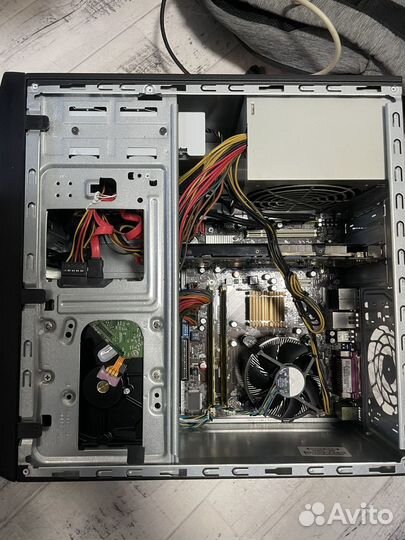Простейший комп 4 ядра/4 гига/HDD/Видеокарта