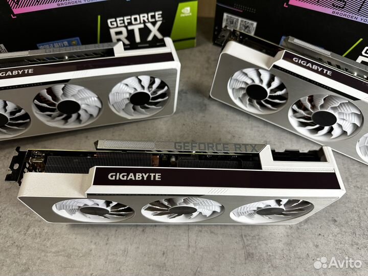 Видеокарта Gigabyte Vision RTX 3080 10GB