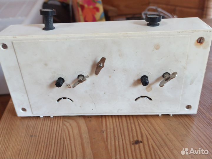 Часы шахматные янтарь