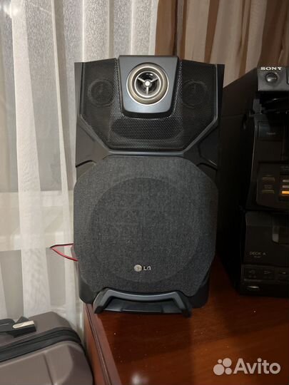 Музыкальный центр sony