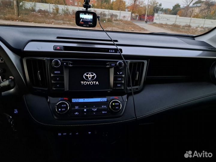 Toyota RAV4 2.0 CVT, 2016, 136 100 км