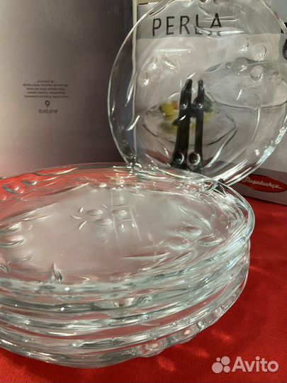 Набор тарелок новый