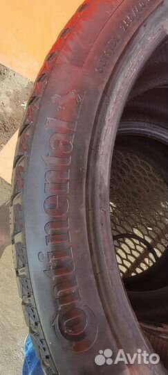 Continental ContiIceContact 255/35 R19