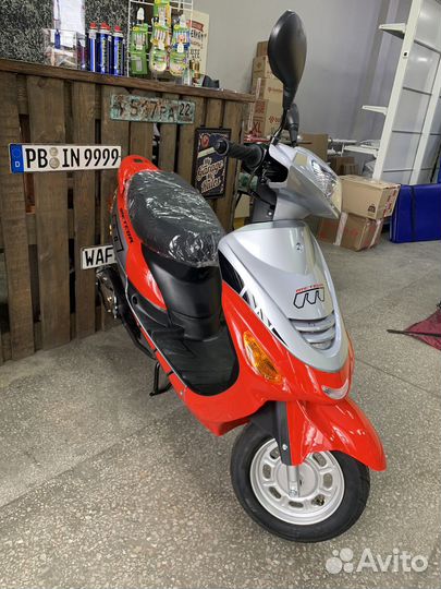 Скутер Racer RC50 Meteor