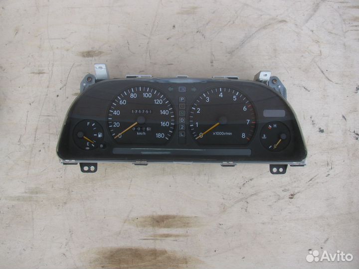 Щиток приборов Toyota MarkII Chaser Cresta GX90