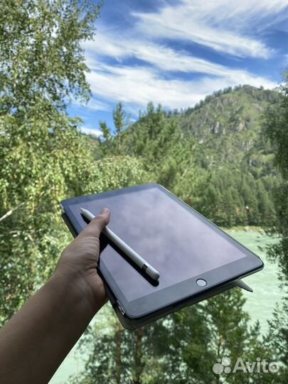 iPad 8 2020 128gb + pencil 1 поколения