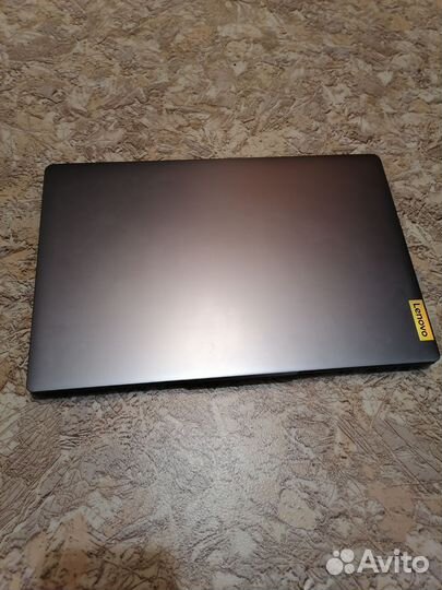 Ноутбук lenovo