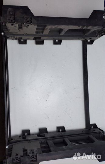 Кронштейн (крепление) Renault T 82315436