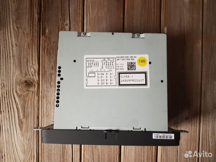 Штатная магнитола Volkswagen Tiguan I