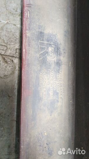 Накладка на порог правая передняя Nissan Leaf 2017