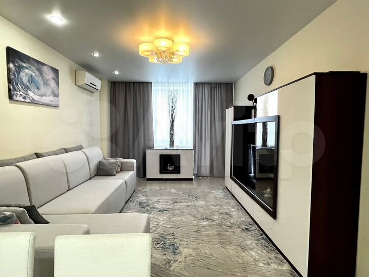 2-к. квартира, 60 м², 8/10 эт.