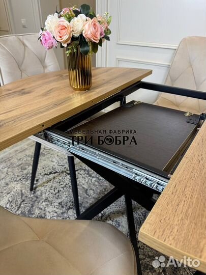 Стол и стулья комплект