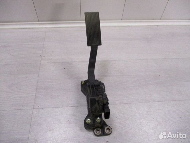 Педаль газа Nissan Navara 2.5 2006