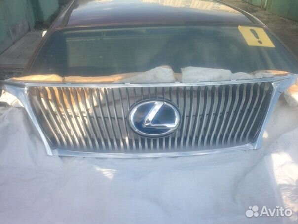 Продам решетку радиатора