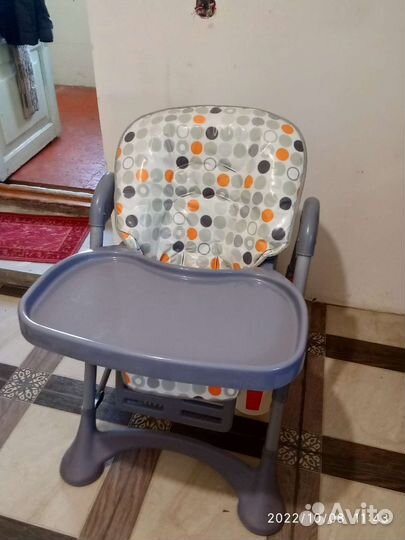 Стул для кормления