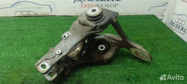 Кулак поворотный задний правый Audi A4 B8 Allro