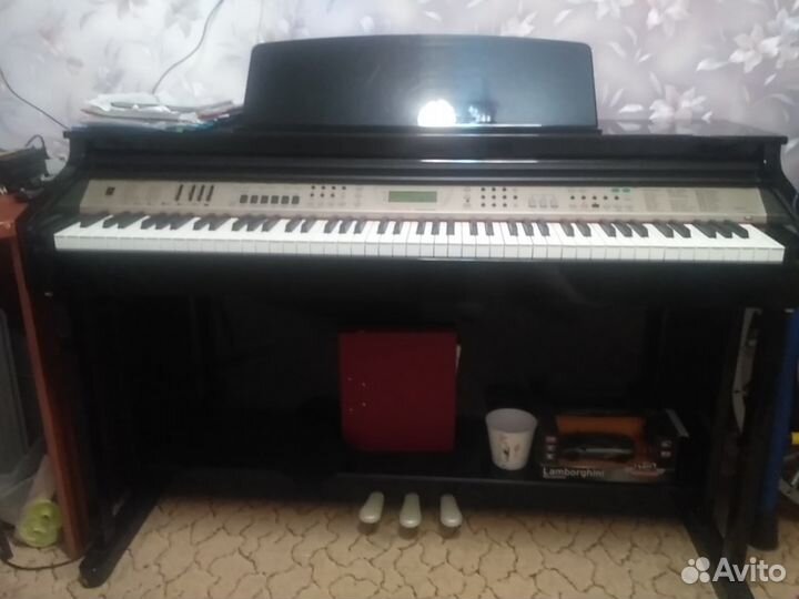 Цифровое пианино