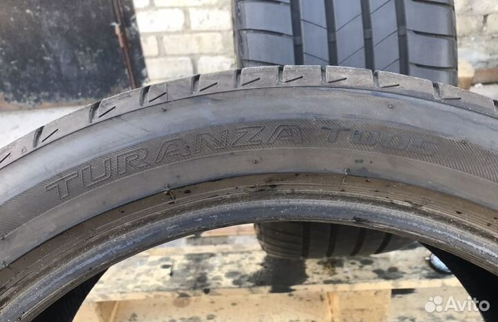 Bridgestone Turanza T005 275/40 R20 106Y