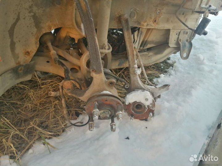 Поворотный кулак Hyundai Sonata