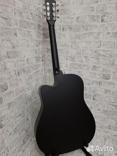 Новая акустическая гитара Belucci