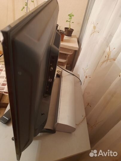 Телевизор SMART tv на запчасти