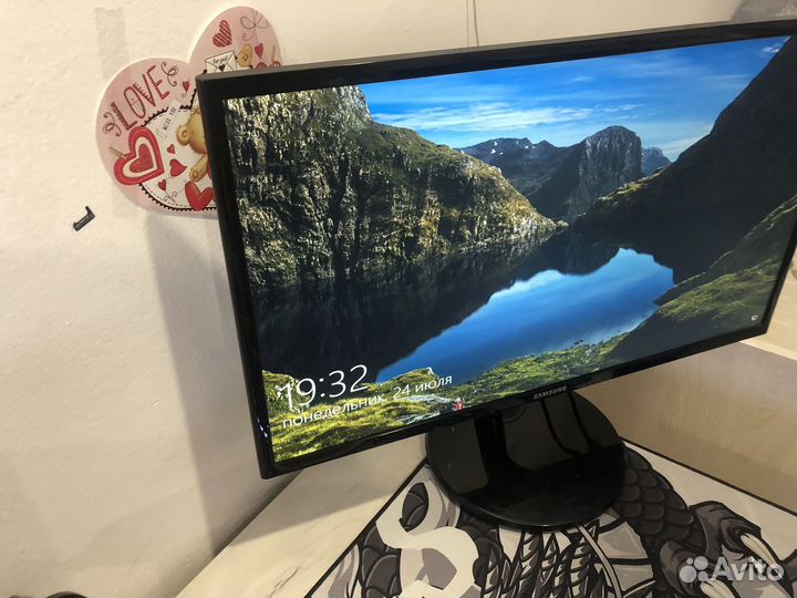 Монитор 24 дюйма samsung