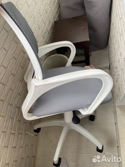 Кресло компьютерное (офисное) Бюрократ CH-696