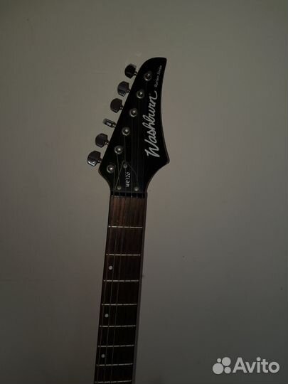 Гитара washburn + чехол + каподастр + медиаторы