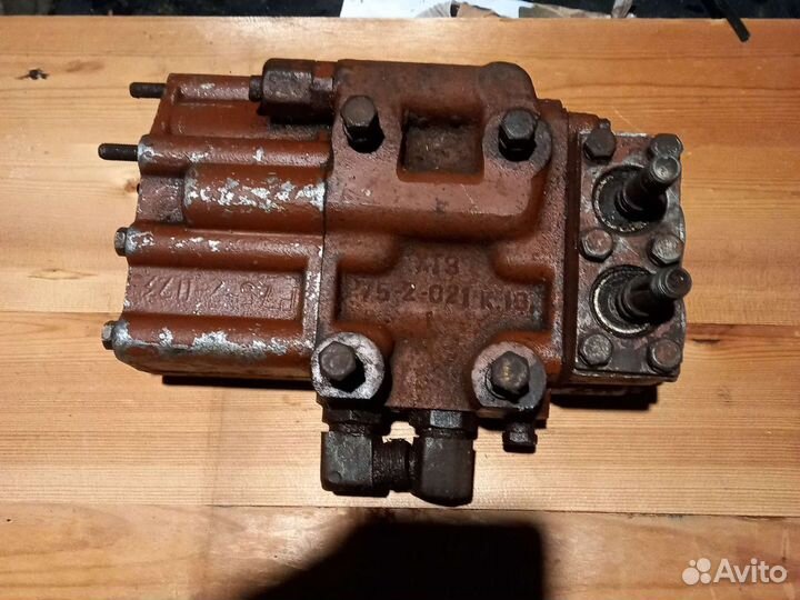 Гидрораспределитель