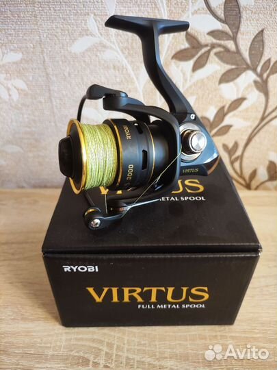 Спиннинг.Катушка.Подсачек.Налобный фонарь.Воблеры