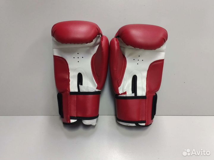 Боксерские перчатки 14 oz