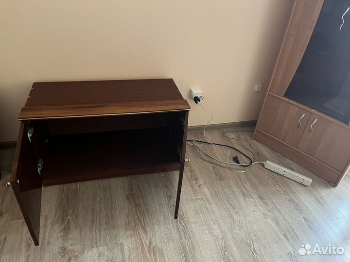 Тумба под тв бу