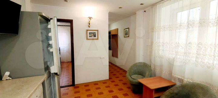 2-к. квартира, 60 м², 1/2 эт.