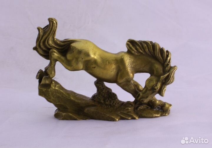 Лошадь - Китайская Статуэтка из Бронзы RU*66-5