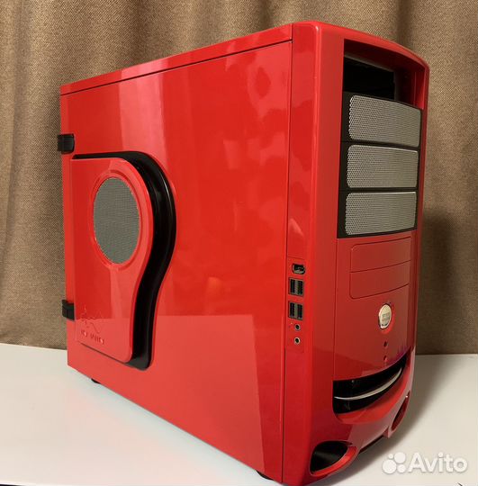 Корпус inwin Ferrari