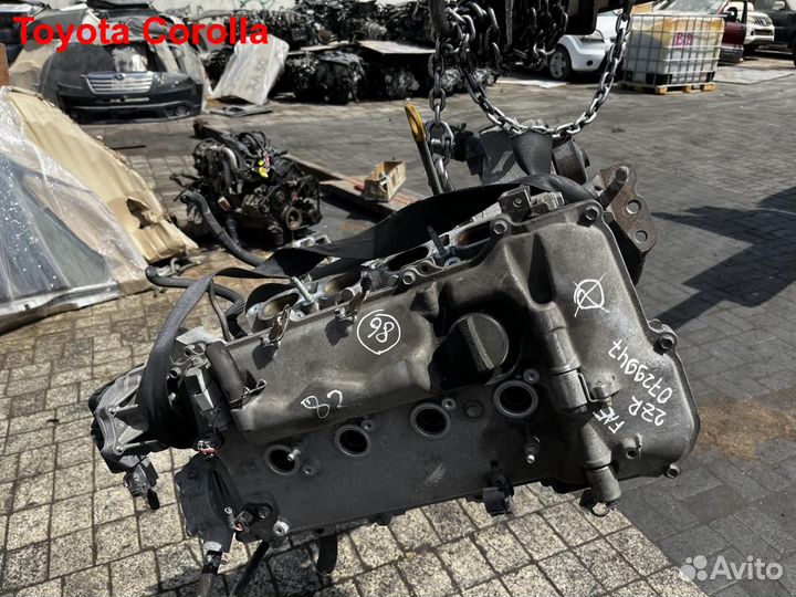 Двигатель 2ZR-FAE Toyota Corolla