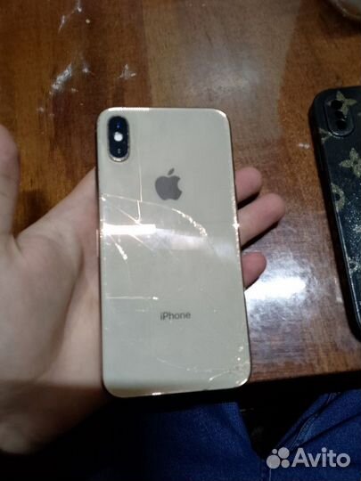 iPhone Xs, 64 ГБ