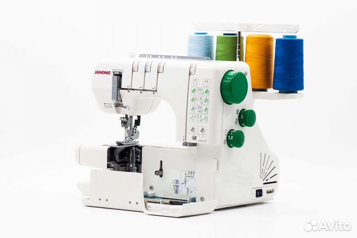 Распошивальная машина Janome Cover Pro 7 / 14 швов