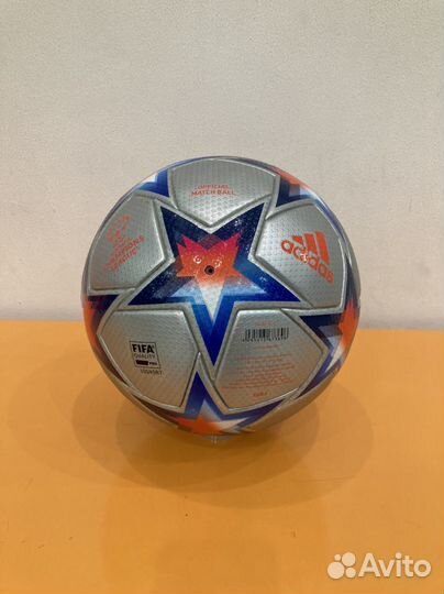 Футбольный мяч adidas женской лч 2022/23
