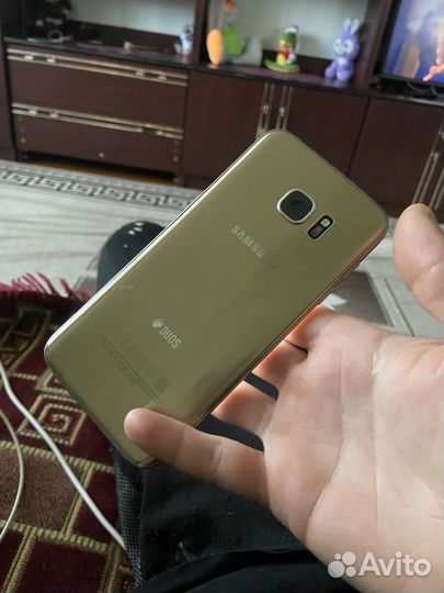 Samsung Galaxy S7 Edge, 4/32 ГБ