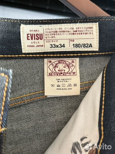 Джинсы evisu