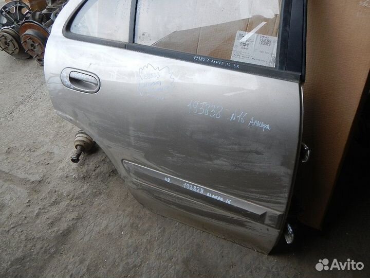 Дверь задняя правая Nissan Almera