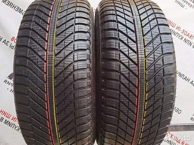 Goodyear Vector 4Seasons 235/55 R17 99V