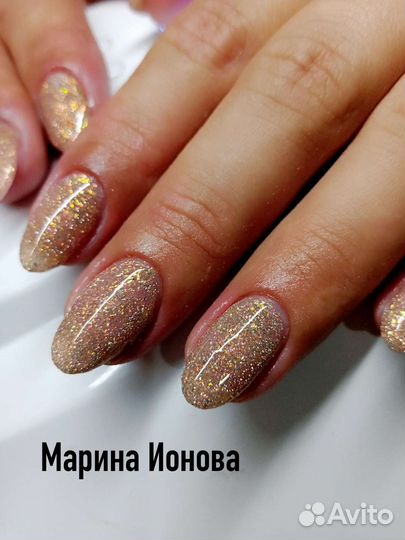 Мастер маникюра