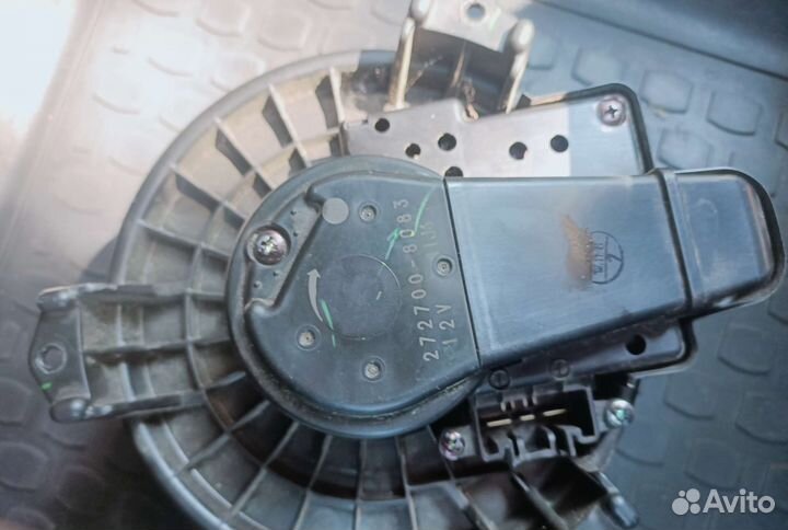 Моторчик печки Тойота Королла 150