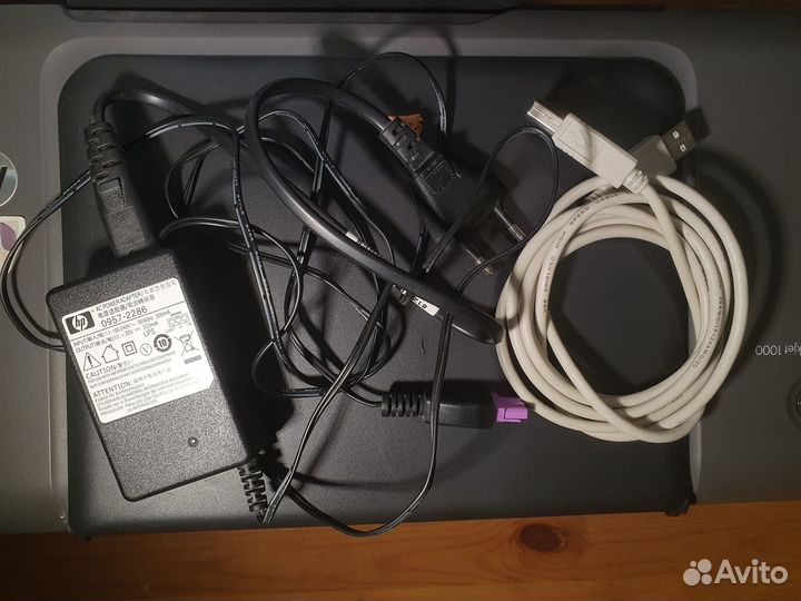 Принтер HP Deskjet 1000