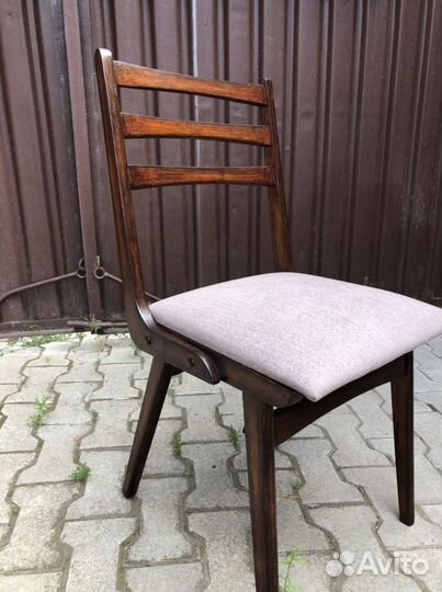 Стул ретро