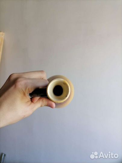 Глиняный кувшин