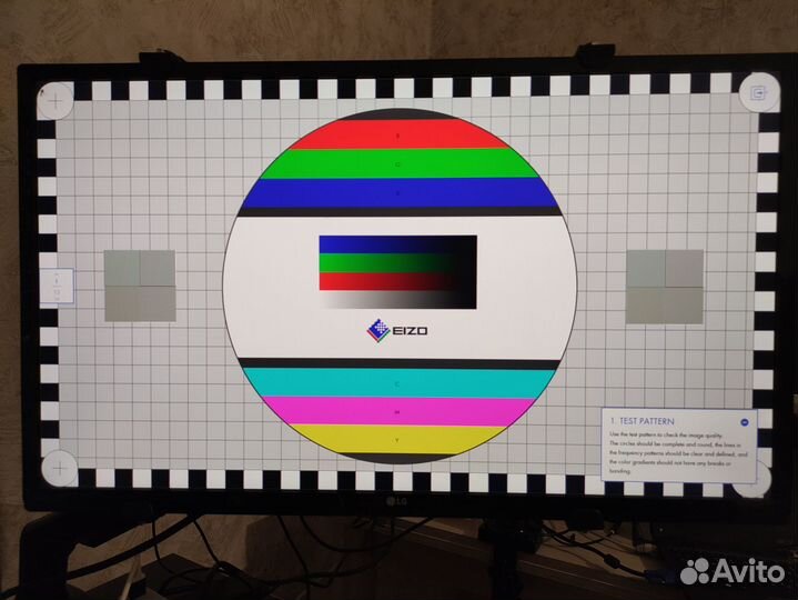 Монитор LG 24mp59g с битым пикселем
