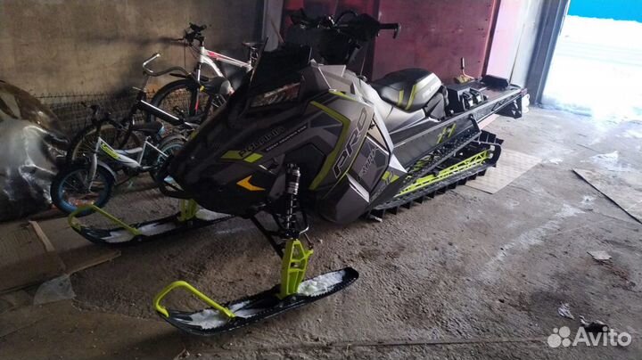 Polaris axys pro-rmk 800